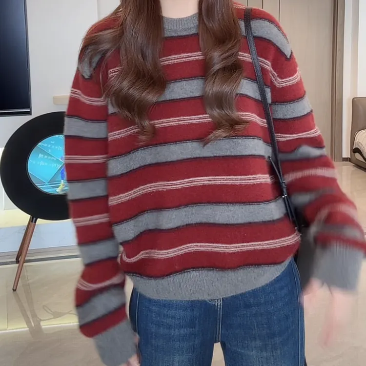 松弛感宽松套头软糯拼色条纹针织衫冬季2026新款时尚休闲通勤毛衣