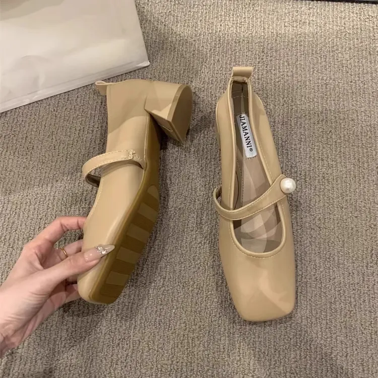 方头玛丽珍鞋女鞋子2024年春秋新款粗跟一字带法式配裙子气质单鞋