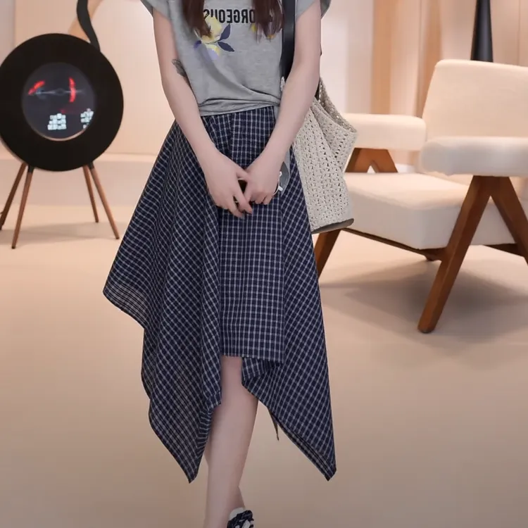 复古显瘦中长款格子不规则A字半身裙女2025夏季新款有内衬伞裙子
