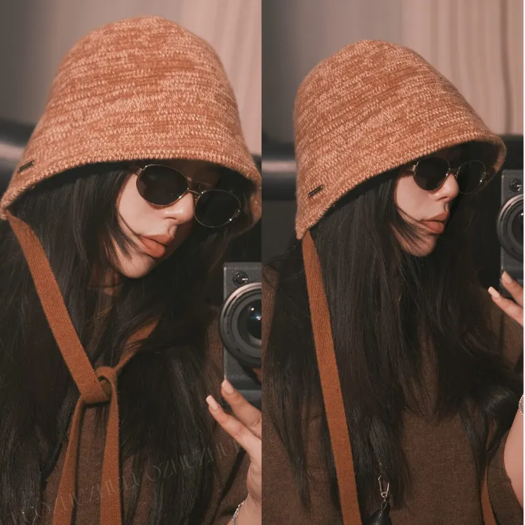 罗猪猪【倪妮】同款琥珀流光太高定秋冬针织羊毛后开叉渔夫帽