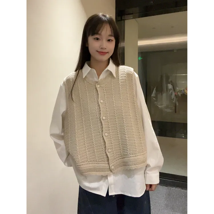 2025秋冬新款透气免烫圆领针织马夹女宽松型马甲针织上衣