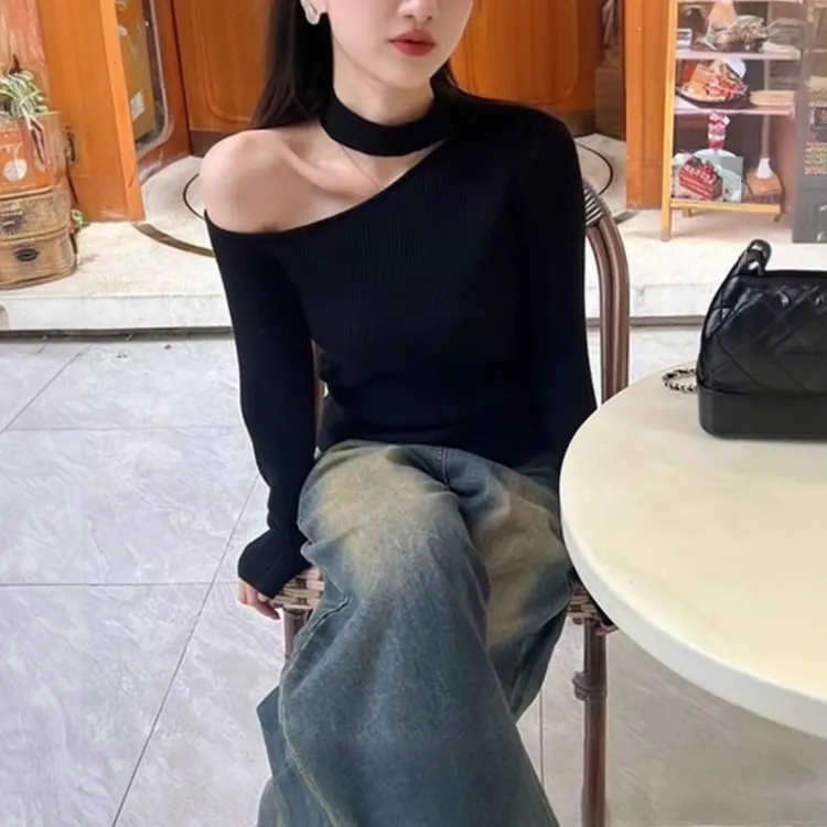 设计感露肩性感内搭针织衫女秋冬季挂脖气质打底毛衣辣妹洋气上衣