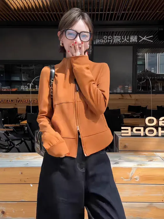 2025年秋冬季韩版膨体暖绒时尚修身百搭立领拉链卫衣外套纯色开衫