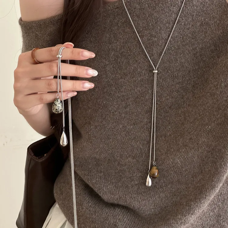 铜合金项链 虎眼石水滴抽拉项链女轻奢小众设计感长款毛衣链配饰