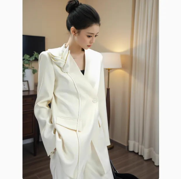 OUPAN 欧盼 深圳南油原创 秋冬重工花朵装饰西装外套裤子套装930