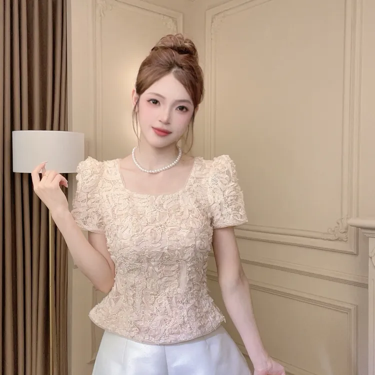 【鹿鹿原创】气质夏季法式设计感时尚上衣衬衫小众碎花-11639