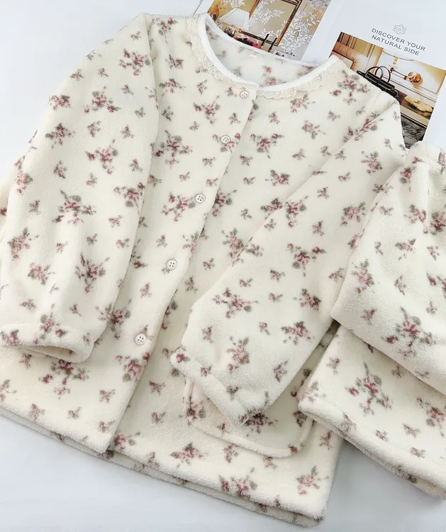 冬季新款小香风花边领印花美丽绒加绒加厚保暖睡衣家居服女款套装