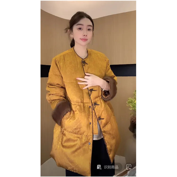 ZHUIMU.【梅花傲雪】新中式国风提花拼接水貂毛鹅绒羽绒服ZM1592