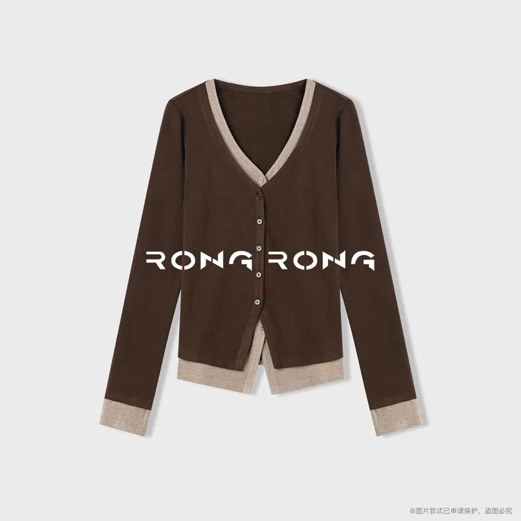 溶溶【时光续集】RONGRONG羊毛混纺撞色假两件老钱风打底衫2502J012