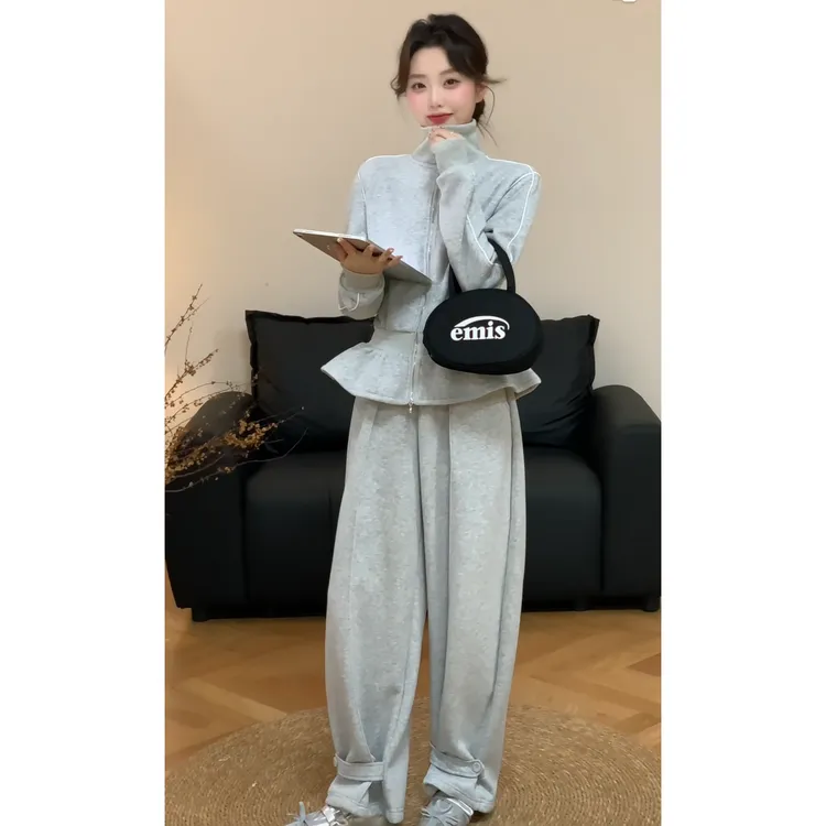 秋季时尚一整套女装2025新款收腰设计高领卫衣高腰休闲裤两件套