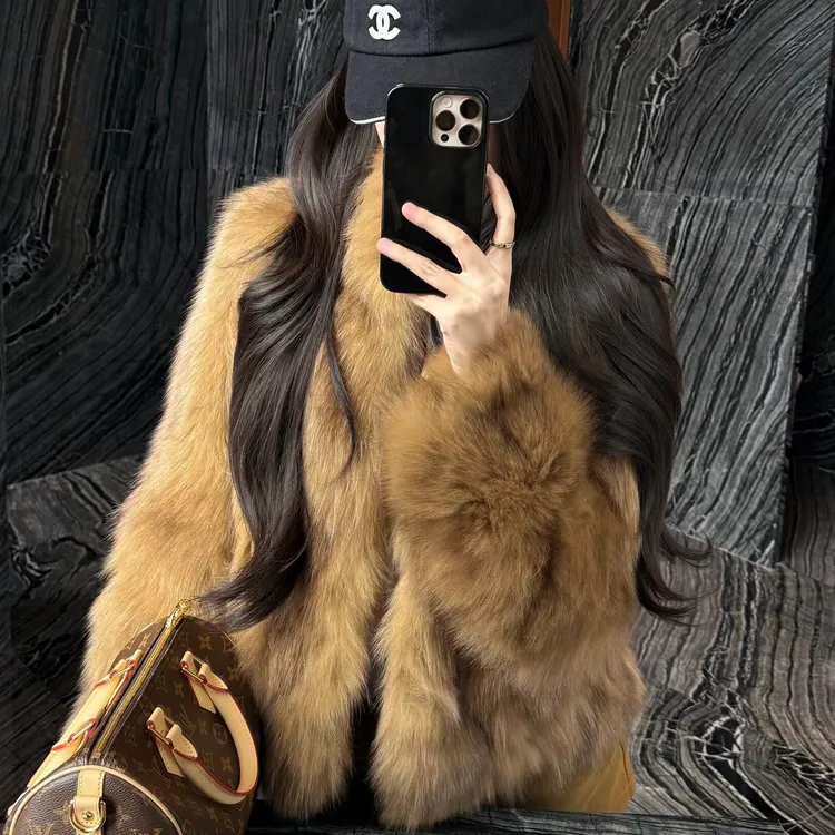 人造皮草 高级感仿狐狸毛皮草外套女短款冬新款皮毛一体毛毛上衣