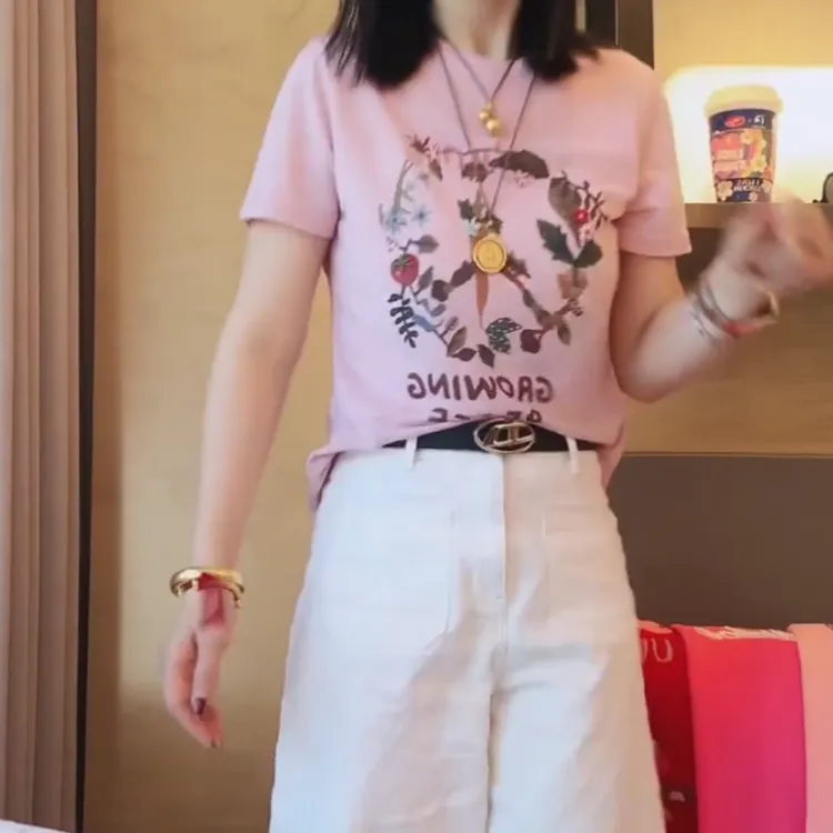 欧若风彩绘蔬菜乐园上衣2025春夏时尚气质圆领印花新款短袖t恤女