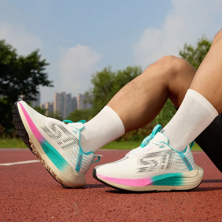 顺丰包邮秋冬防滑支撑包裹性男耐磨透气跑步鞋运动鞋休闲跑鞋