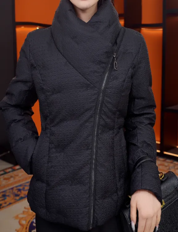 杭州正品2025冬季新款石墨黑羽绒服洋气时尚保暖外套YRF5133