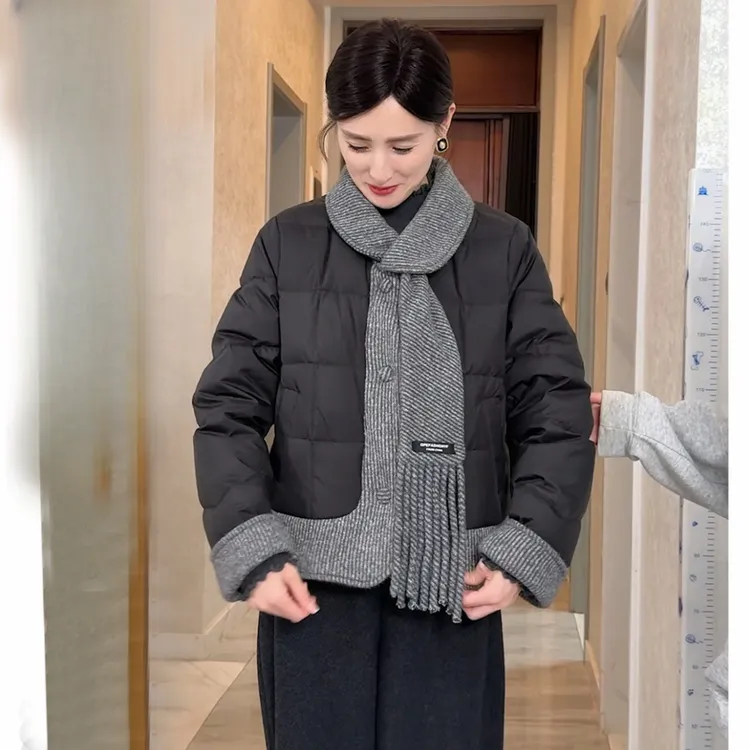 妈妈装秋冬装保暖棉服外套中老年女装翻领围巾洋气时尚上衣棉袄