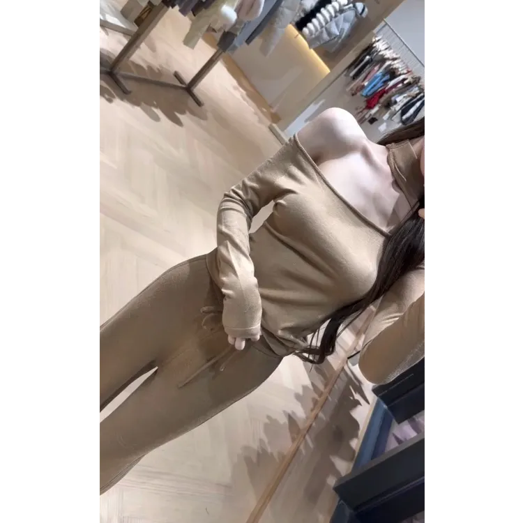 2025秋冬新款ins气质基础款百搭一字肩针织上衣+高腰显瘦阔腿长裤