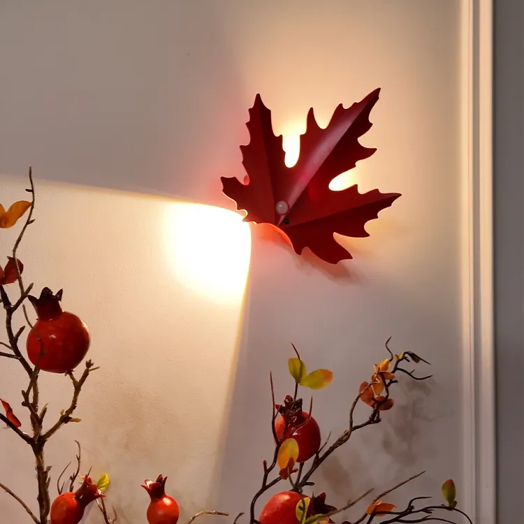 高颜值枫叶家居家用人体感应灯磁吸遥控小夜灯卧客厅智能充电壁灯