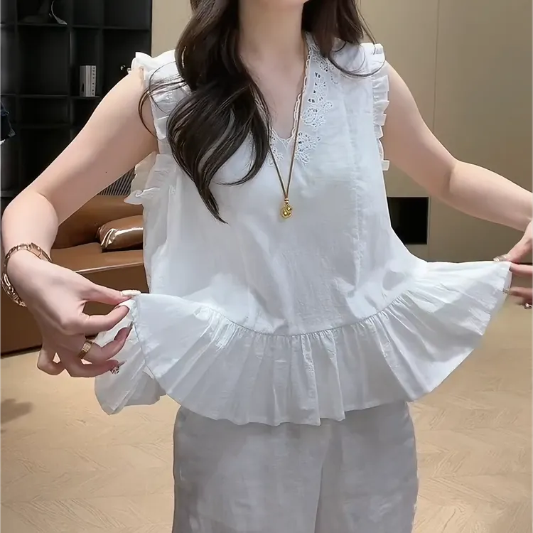 【万能搭】2025夏季新款复古立体V领设计无袖上衣洋气短袖LK2504852