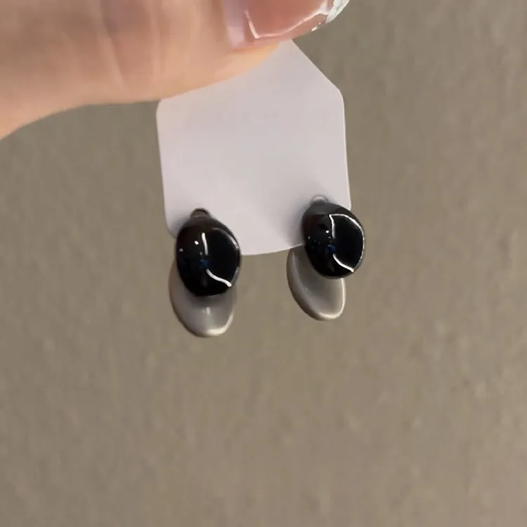 铜合金耳饰 小众设计感黑灰撞色水滴前后两戴耳环女复古高级耳饰