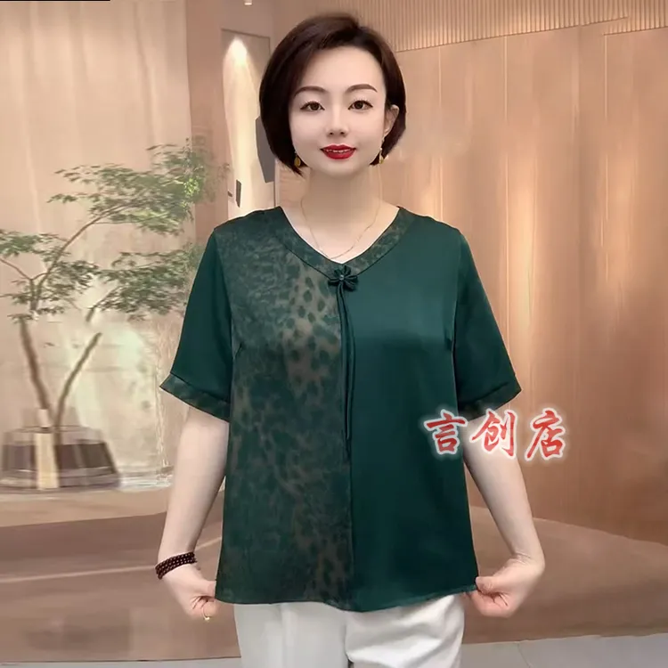 636新中式国风真丝妈妈大码衬衫气质短款洋气宽松遮肉旗袍衫上衣