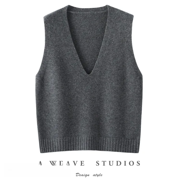 大V领100%纯羊毛针织马甲女新款无袖叠穿外搭毛衣背心红色坎肩