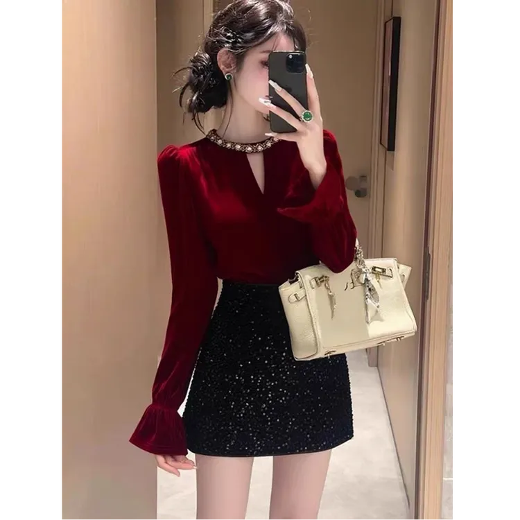 2025秋冬新款穿搭一整套法式小香风套装女红色上衣亮片短裙两件套