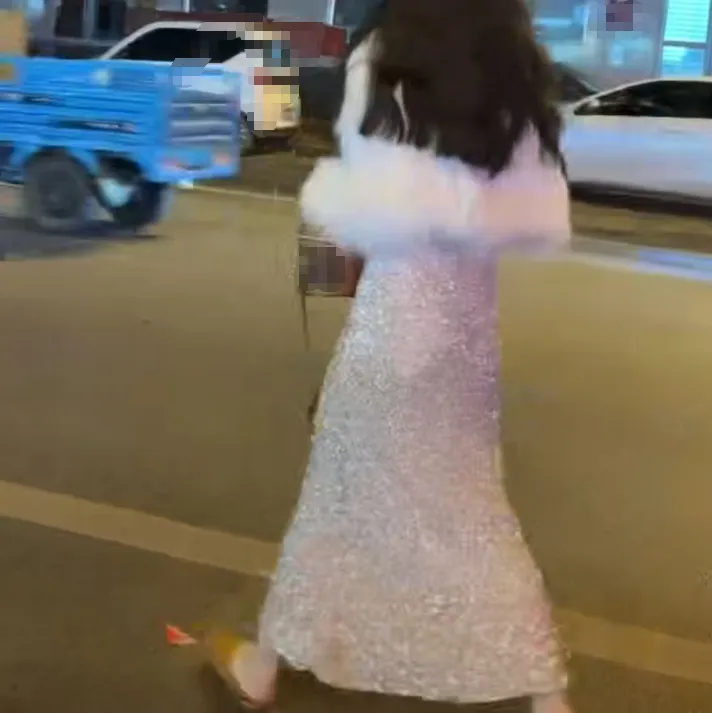 时尚潮流百搭精品女装dgd8314