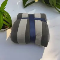  简约休闲毛毯  