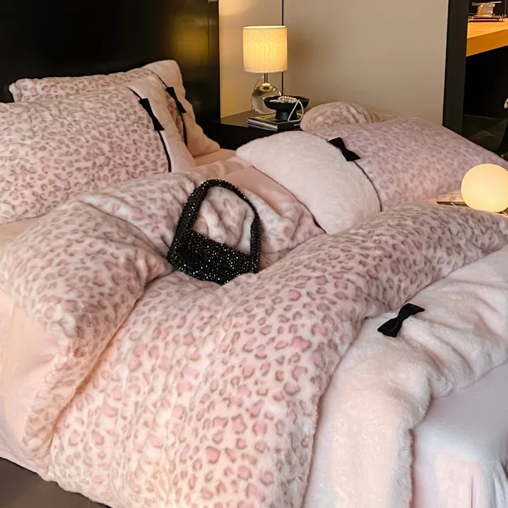 巢尔【豹纹buff】仿兔兔绒高端四件套加厚牛奶绒冬季保暖床上用品