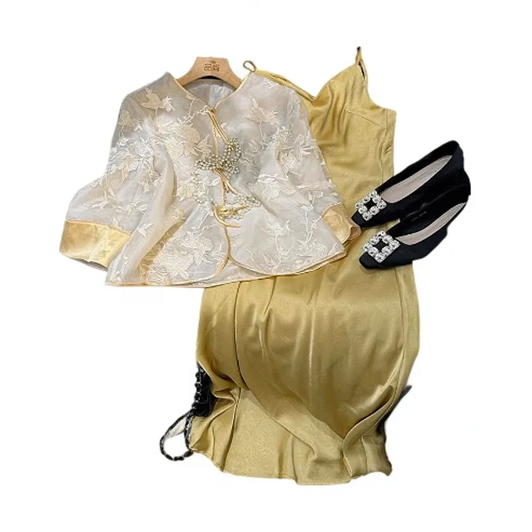 新中式国风女装2025春装搭配一整套减龄穿搭吊带连衣裙子两件套装