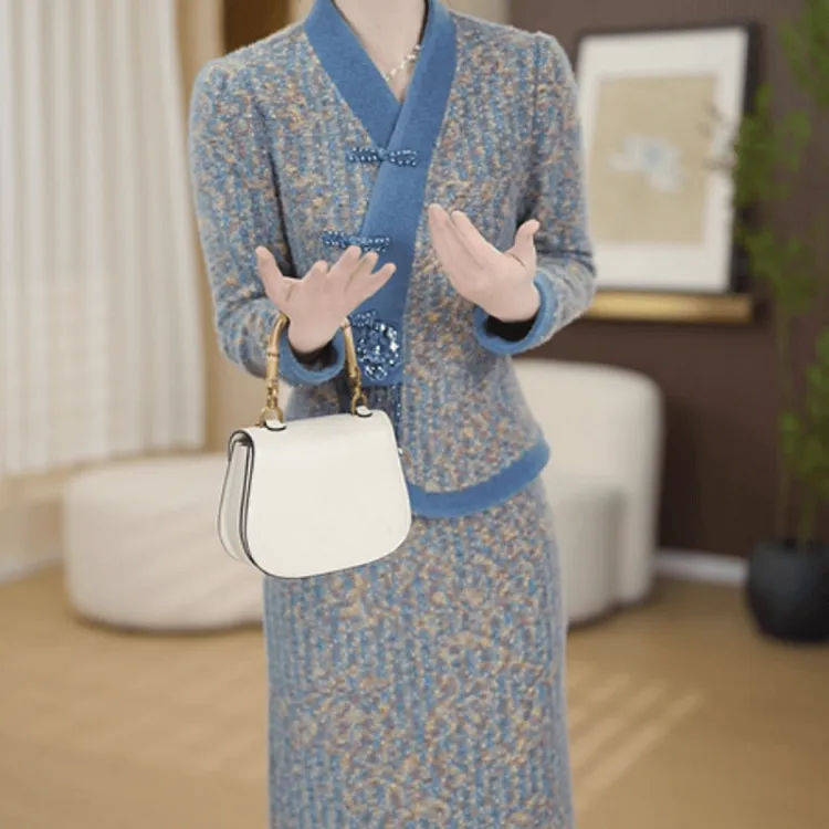 C278【上衣+半身裙】2025冬季新款时尚加厚保暖贵夫人气质套装裙