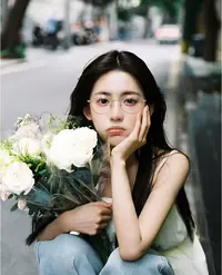 FJ（400-499）2025年网红INS百搭风女士穿搭神器素颜镜平光镜超轻