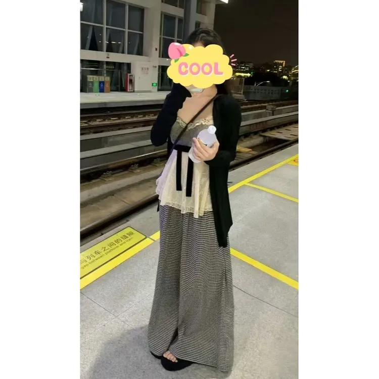 大码甜辣妹风花边吊带显瘦上衣垂感阔腿裤三件套643#