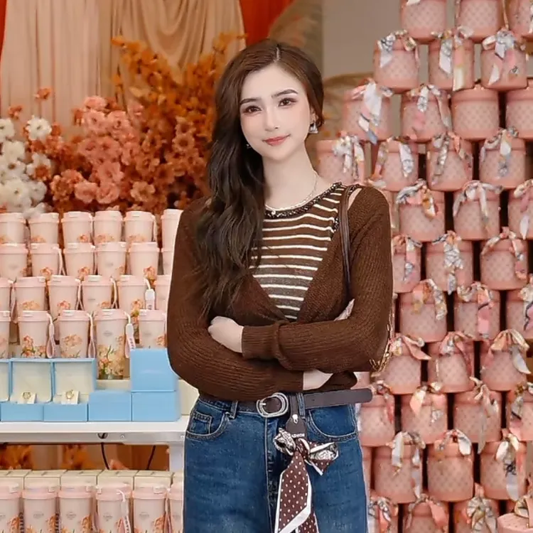 COCO BECCI【咖啡午后】条纹假两件设计显瘦气质针织衫CFHHC231124