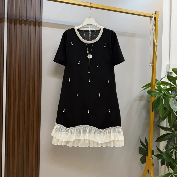 新款大码女装时尚洋气优雅重工钉珠木耳花边宽松显瘦连衣裙