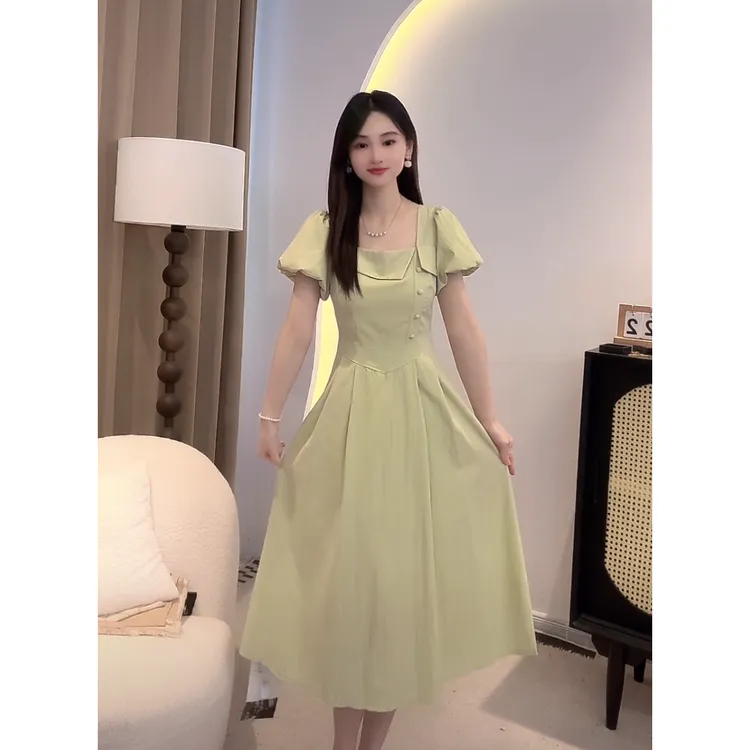 XH 2025新款绿色连衣裙女夏收腰气质御姐风超好看显瘦长裙子D1357