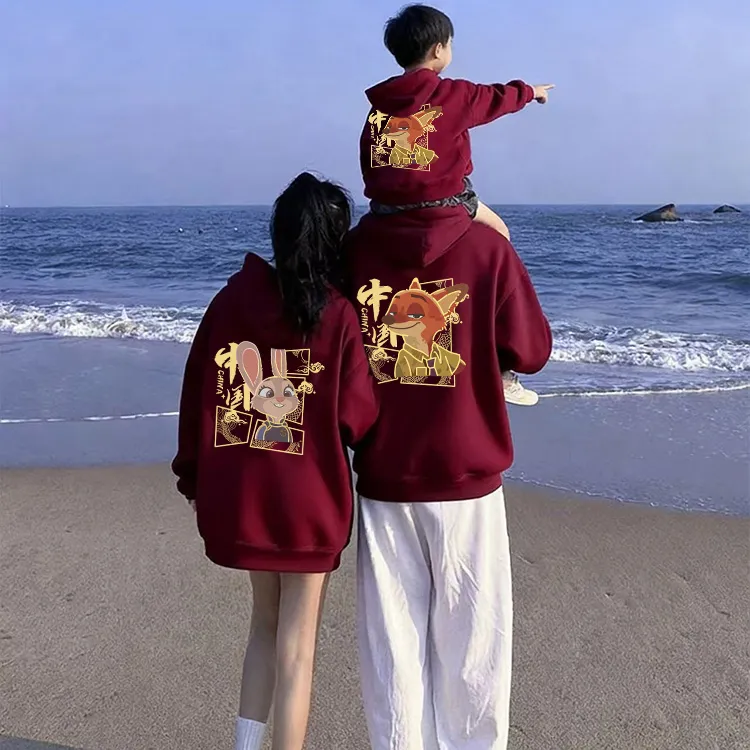 朱迪尼克马年亲子装一家三四口2025新款母子女酒红色卫衣童装班服