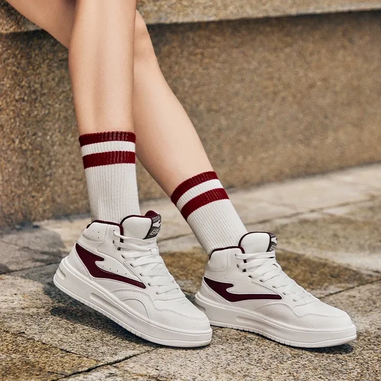 融雪丨鸿星尔克25秋冬空军一号时尚潮流休闲运动舒适防水厚底板鞋