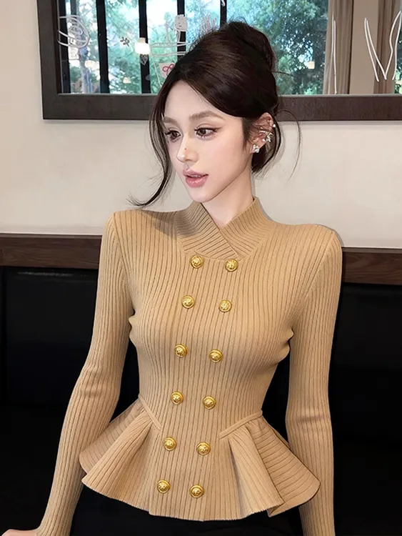 软糯慵懒风卡其色针织衫女装2025秋冬气质高级感修身显瘦内搭毛衣