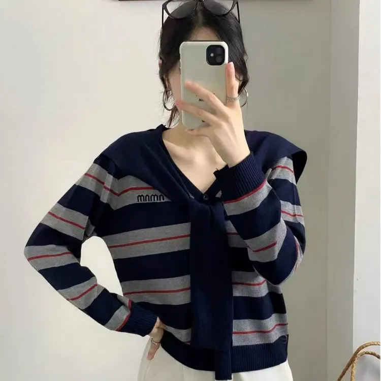 宽松显瘦【80-200斤】V领高级感针织衫女披肩条纹上衣减龄小衫秋冬