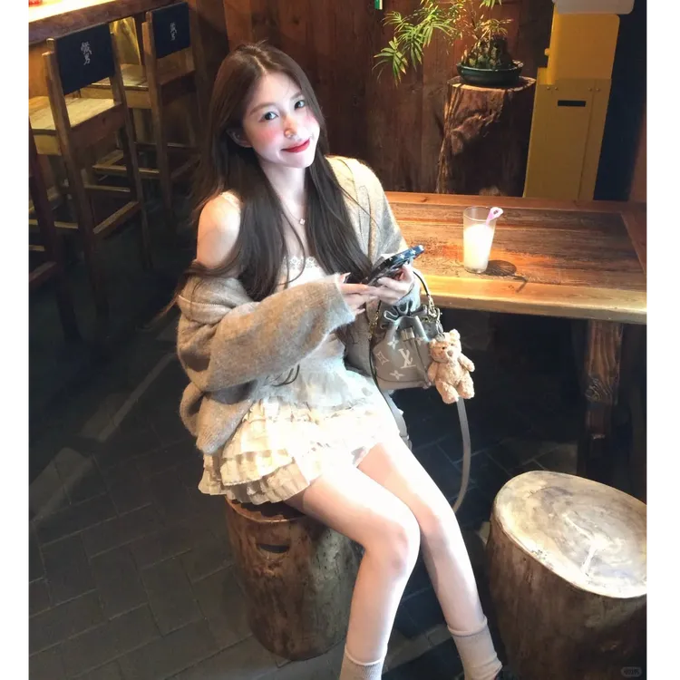 韩系慵懒风软糯毛衣外套女2025秋季新款宽松显瘦百搭针织开衫上衣