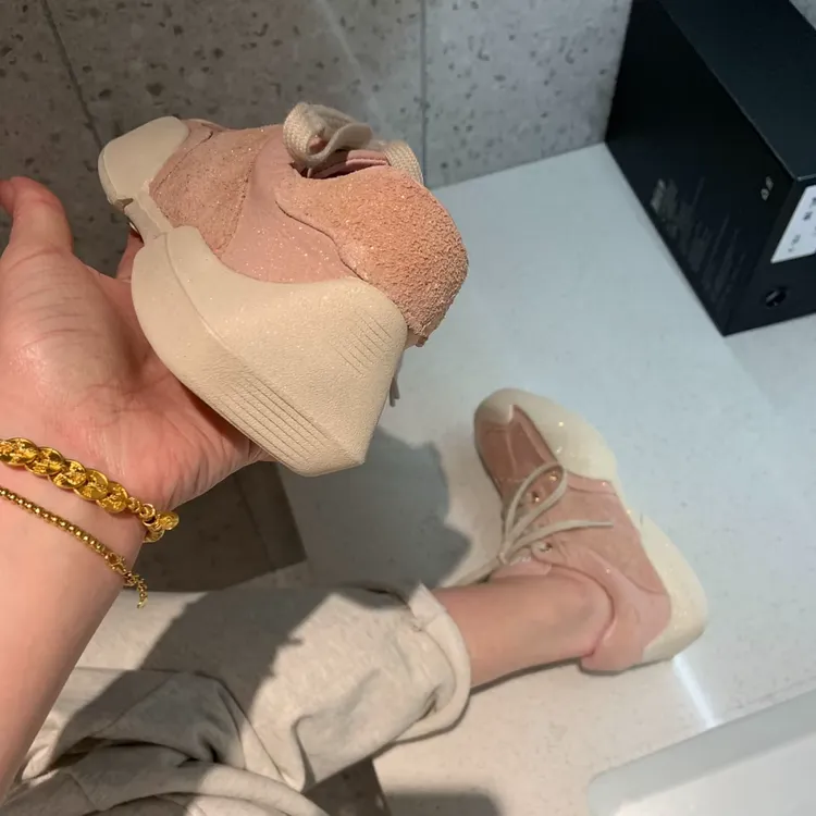 定制欧货休闲鞋时尚户外百搭夏季平底低帮女士透气