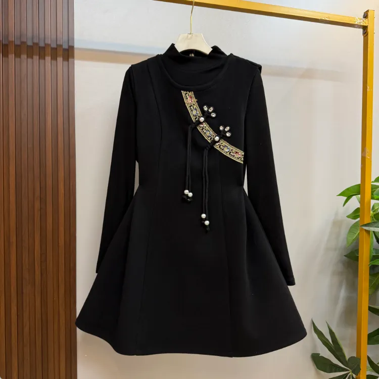 新款大码女装时尚洋气新中式复古马甲裙打底衫两件套套装