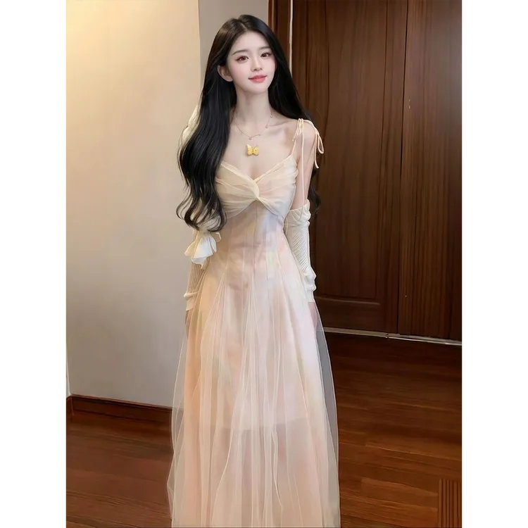 春装搭配一整套开衫吊带裙套装大码法式气质粉色雪纺仙女连裙子