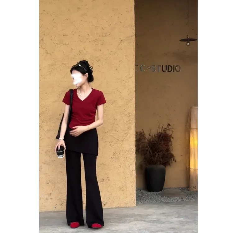 MARIE.COCO正肩气质短袖上衣拼接假两件屁帘微喇休闲裤时尚套装