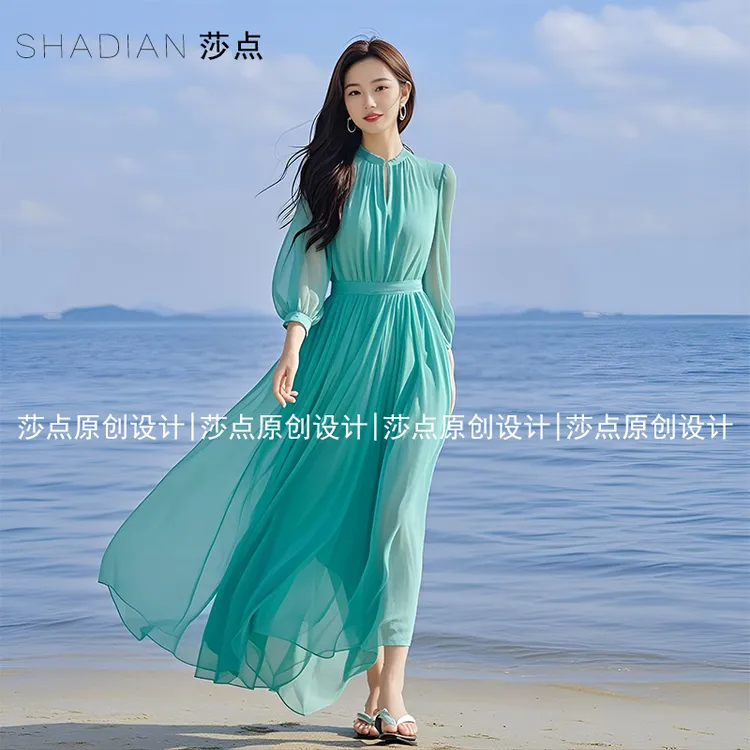 海边度假沙滩裙旅拍超仙大摆连衣裙法式女神范御姐气质长裙高个子