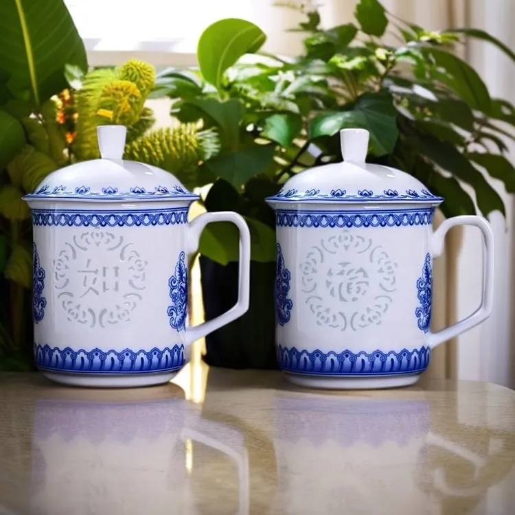 景德镇青花玲珑茶杯2个 家用陶瓷泡茶杯办公礼品镂空玲珑对杯水杯