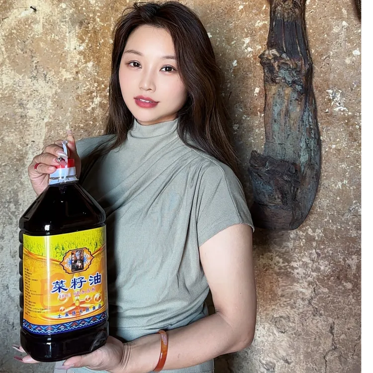 恏莱斯湖北巴东县农家植物物理压榨菜仔油