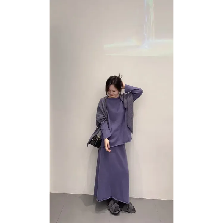 2025早秋新款韩系气质名媛小香风紫色显瘦针织衫半身裙披肩三件套