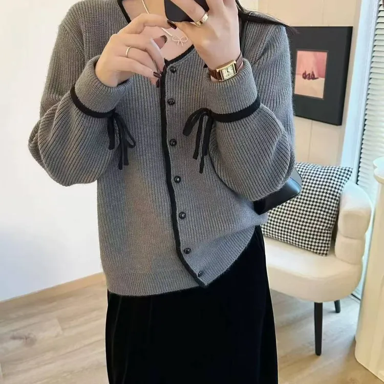 法式香风高级针织秋冬开衫宽松秋季复古毛衣短款外套上衣发完